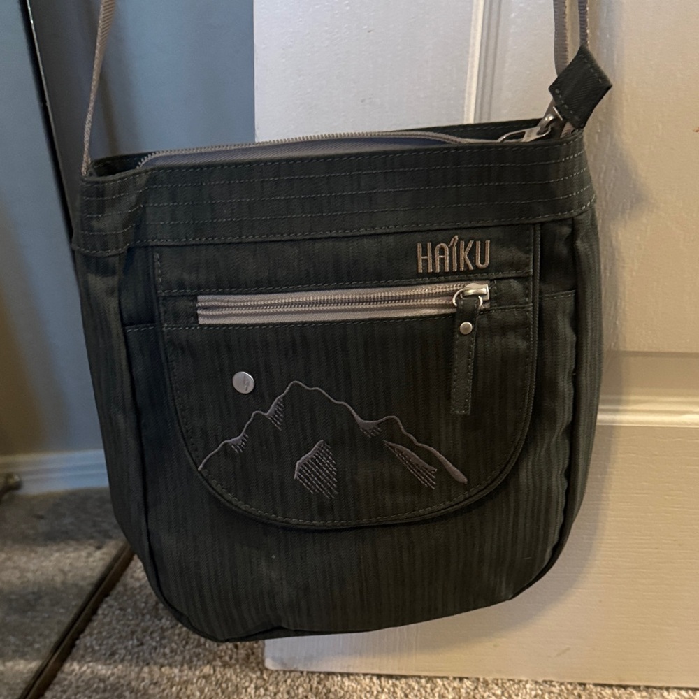 Haiku Charcoal Messenger Bag